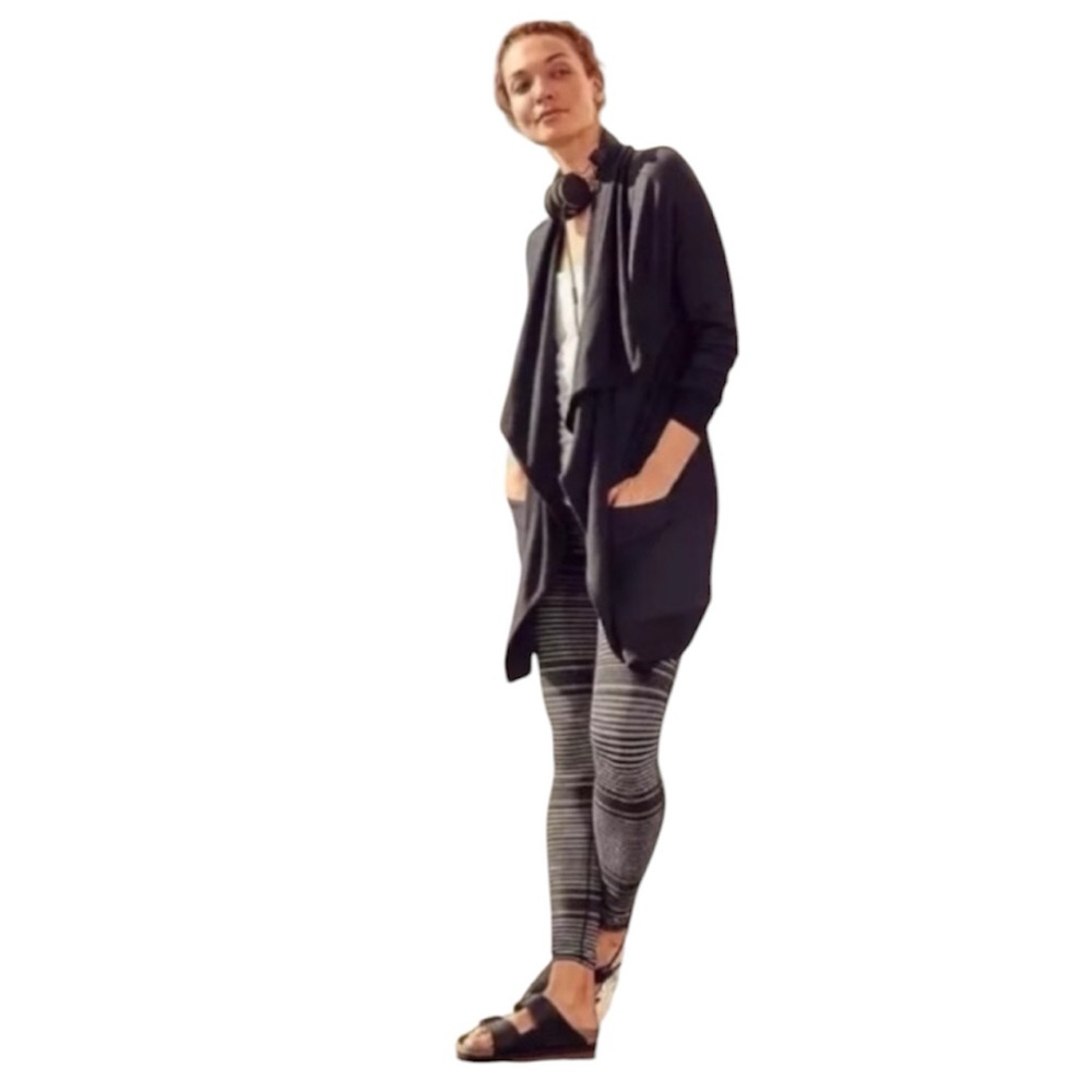Athleta Studio Wrap Black Cardigan XL - Picture 2 of 16